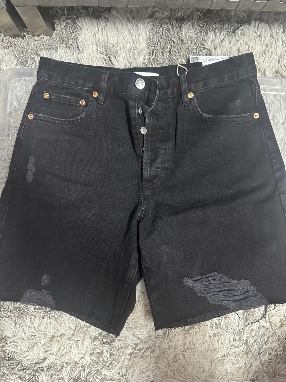 Mango Black Distressed Men’s Denim Shorts